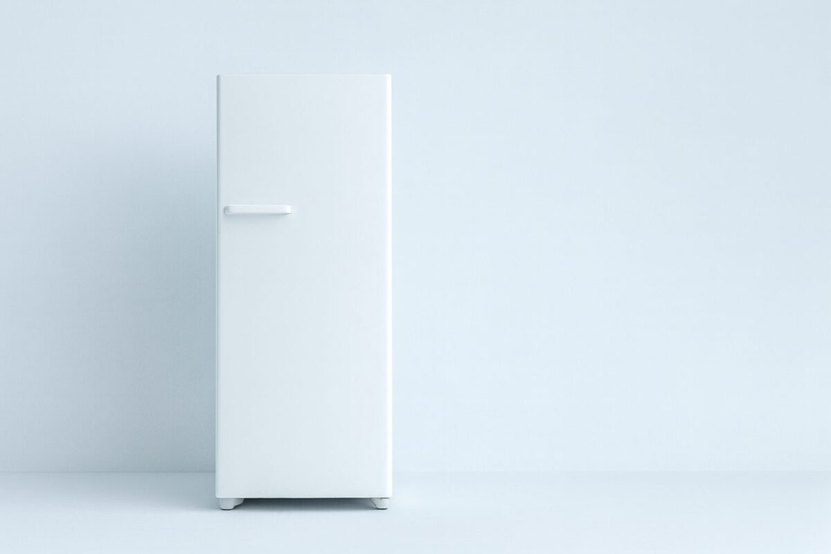 停電で冷蔵庫は故障する？中の食材はどうなる？原因と復活方法、正しい対処法を解説
